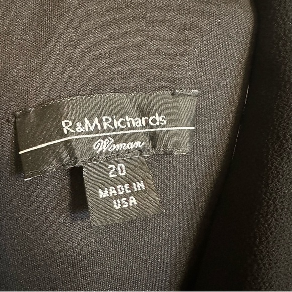 R & M Richards Woman Dress - Picture 3 of 13